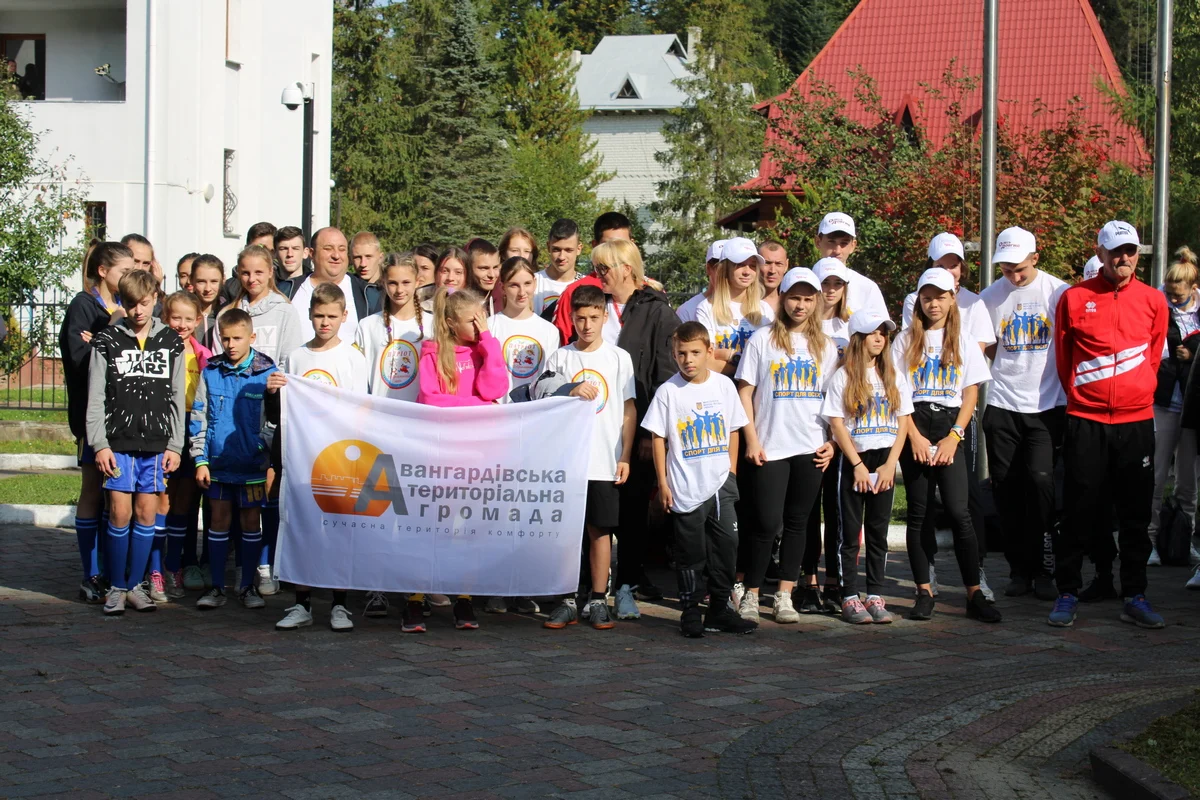 В селі Гута розпочався всеукраїнський фізкультурно-патріотичний фестиваль школярів України "Козацький гарт 2021"