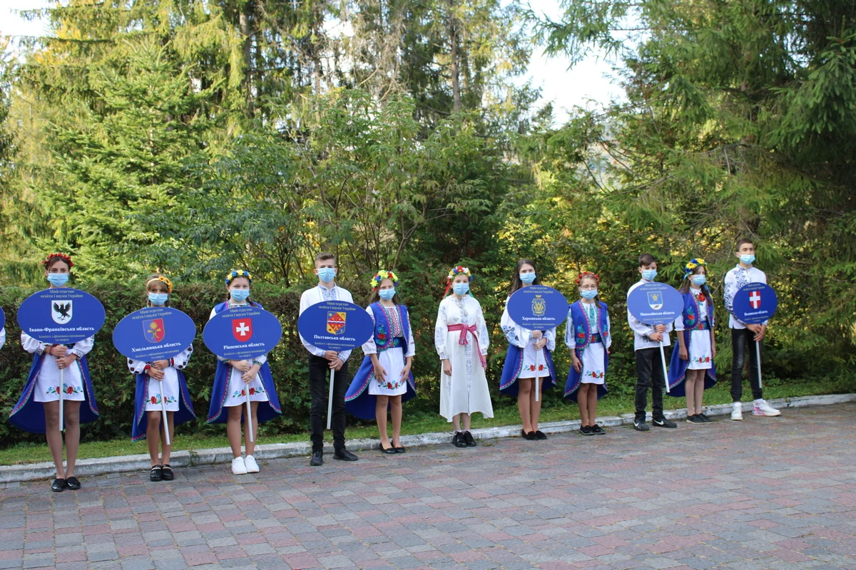 В селі Гута розпочався всеукраїнський фізкультурно-патріотичний фестиваль школярів України "Козацький гарт 2021"