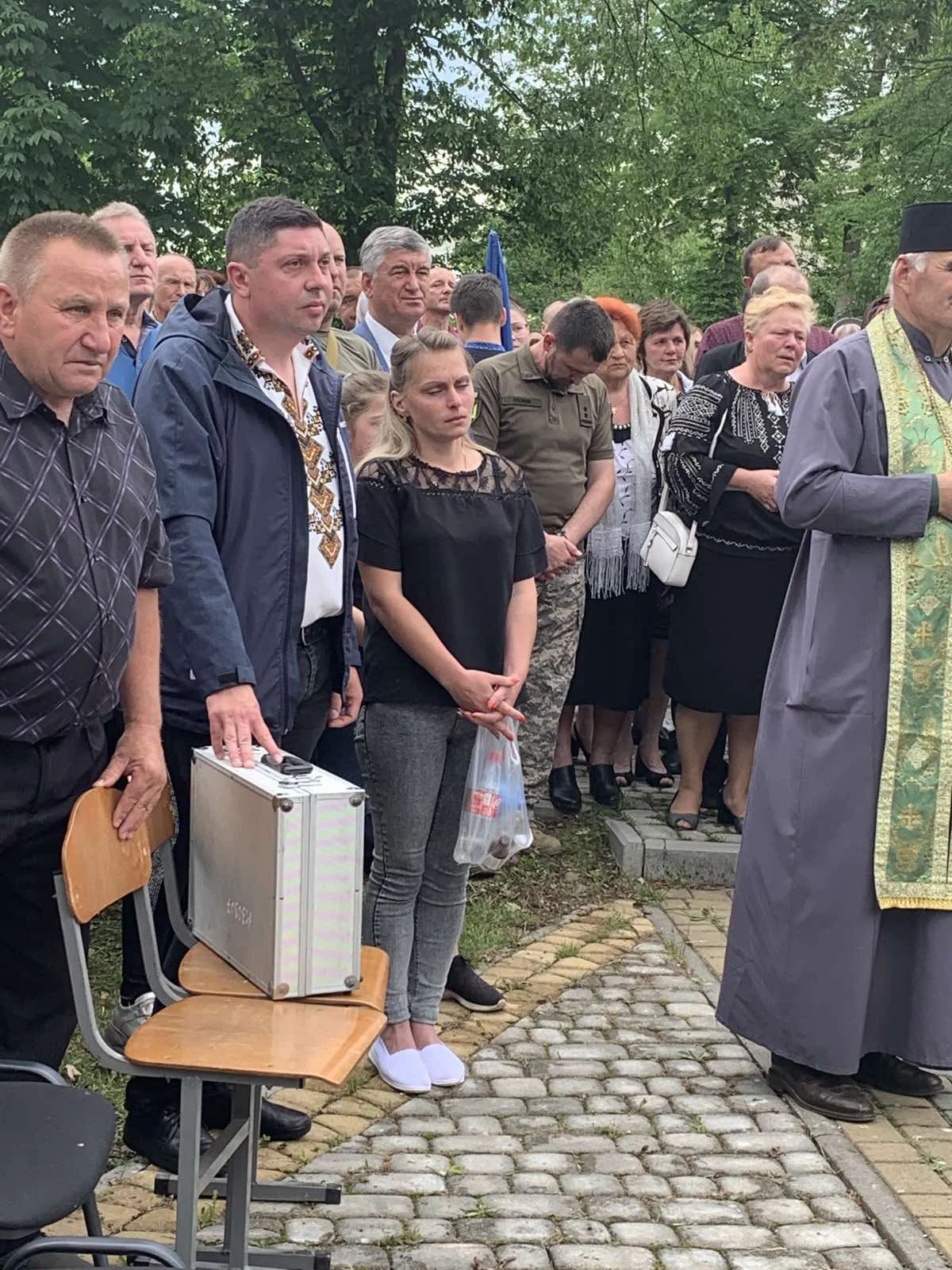 Сьогодні, 12 червня, Солотвинська громада зустріла тіло Героя Андрія Кобзея