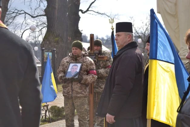 До рідного дому привезли тіло Героя