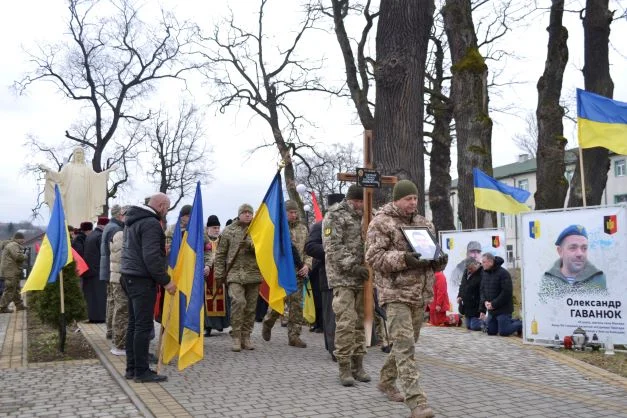 До рідного дому привезли тіло Героя