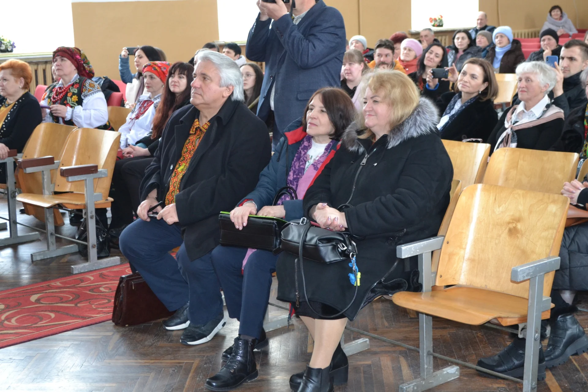 У Солотвинській громаді відбувся культурний захід "Відкриваємо двері творчим особистостям".