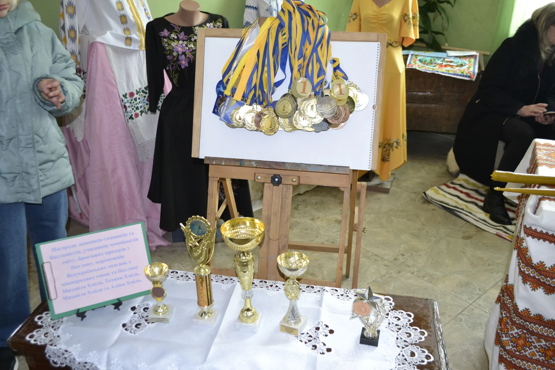 У Солотвинській громаді відбувся культурний захід "Відкриваємо двері творчим особистостям".