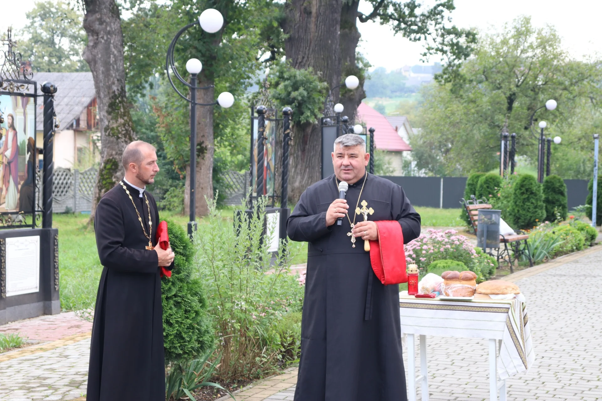 У Солотвинській громаді відбулося пам'ятне віче