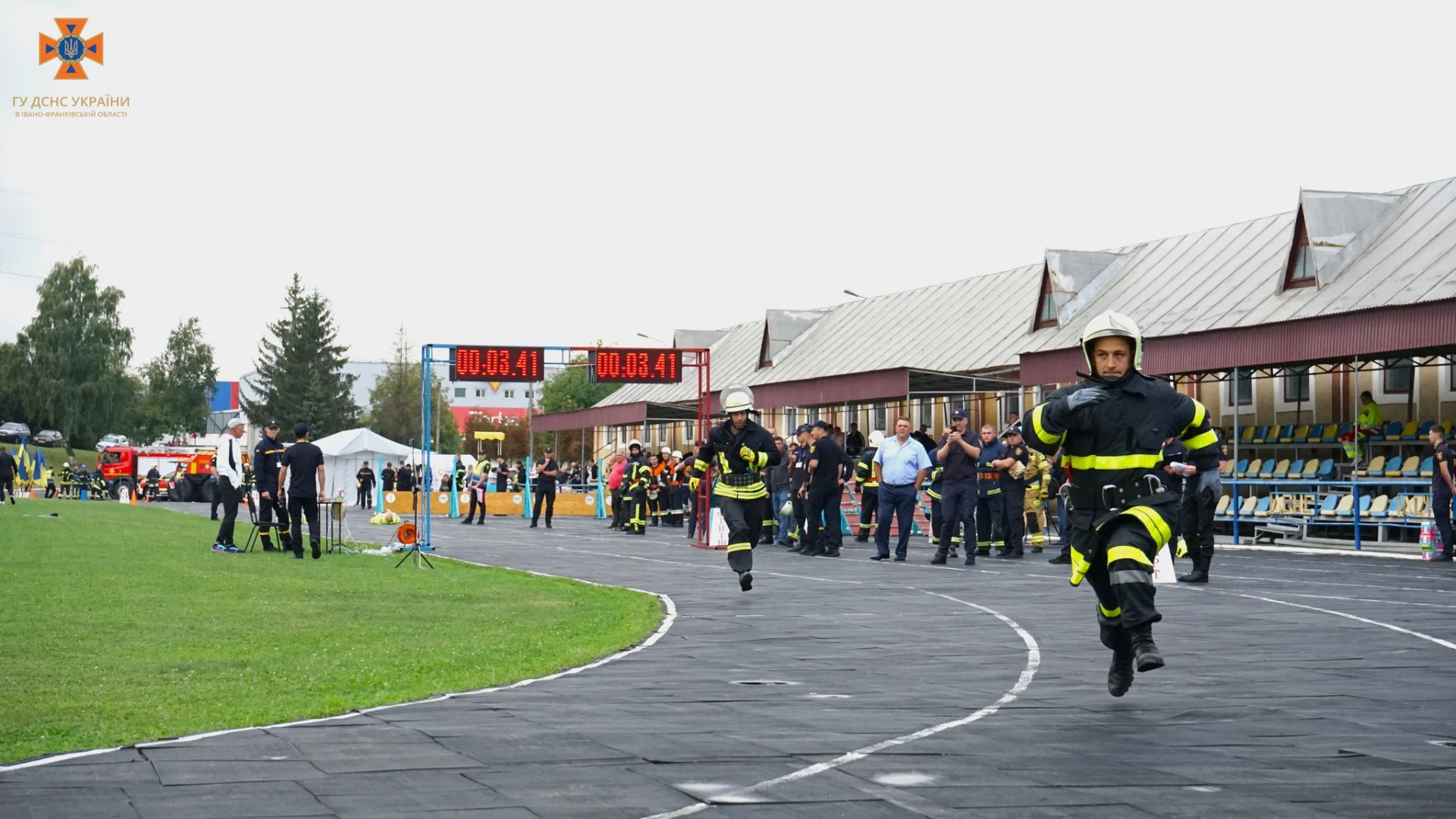 Рятувальники Солотвинської громади взяли участь у обласних змаганнях "Кубок Святого Флоріана"