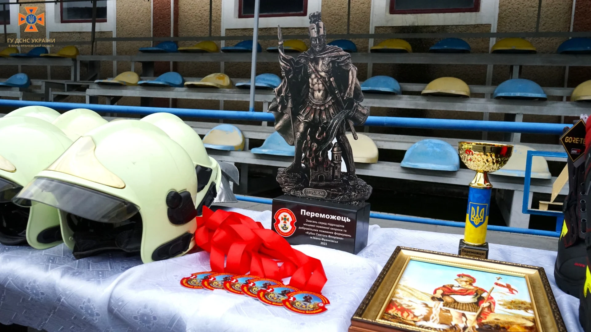 Рятувальники Солотвинської громади взяли участь у обласних змаганнях "Кубок Святого Флоріана"